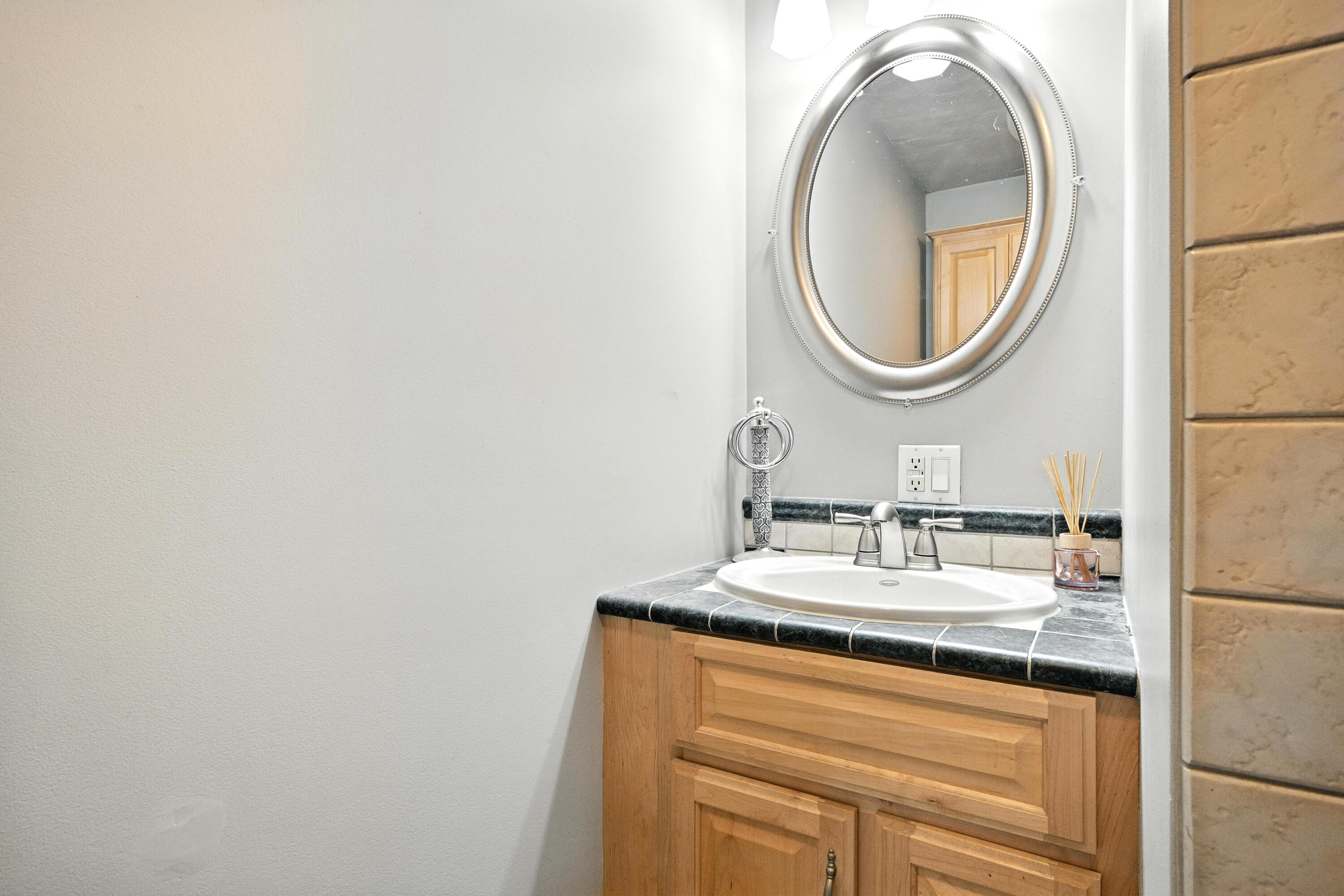 146 Lone Indian Trail Augusta, ME 04330 - Photo 26 of 62 110071gr-129