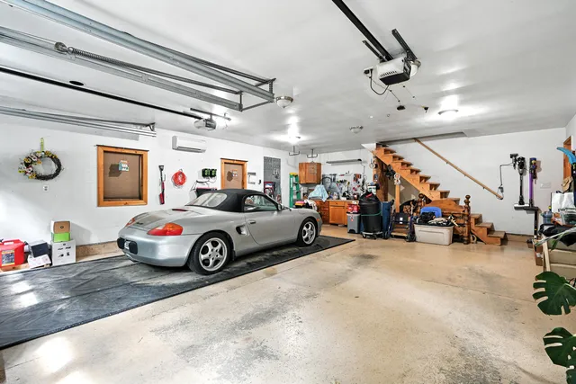 $685,000 | 146 Lone Indian Trail, Augusta, ME 04330