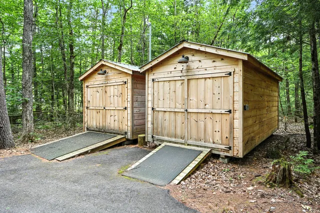 $685,000 | 146 Lone Indian Trail, Augusta, ME 04330