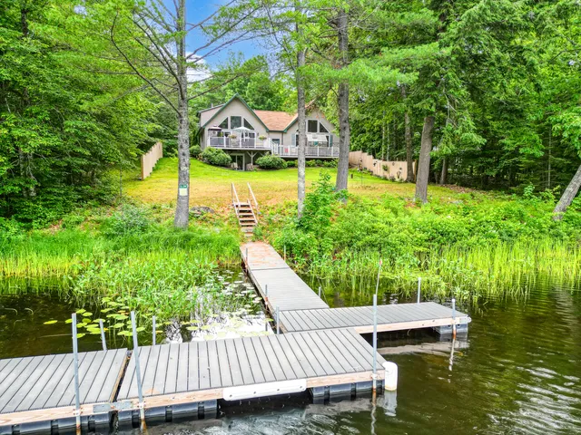 $685,000 | 146 Lone Indian Trail, Augusta, ME 04330
