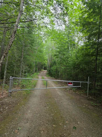 $685,000 | 146 Lone Indian Trail, Augusta, ME 04330