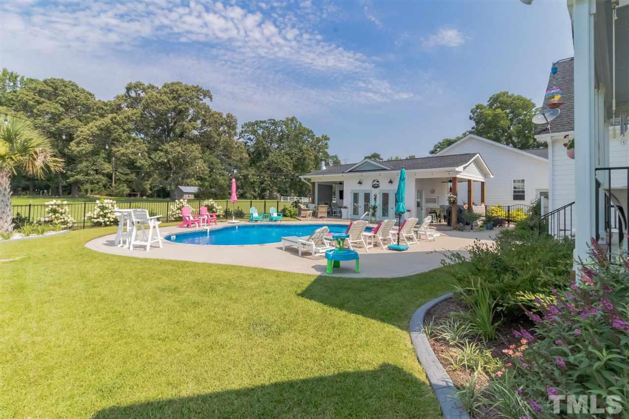 4488 Raleigh Road Clayton, NC 27520 - Photo 8 of 24