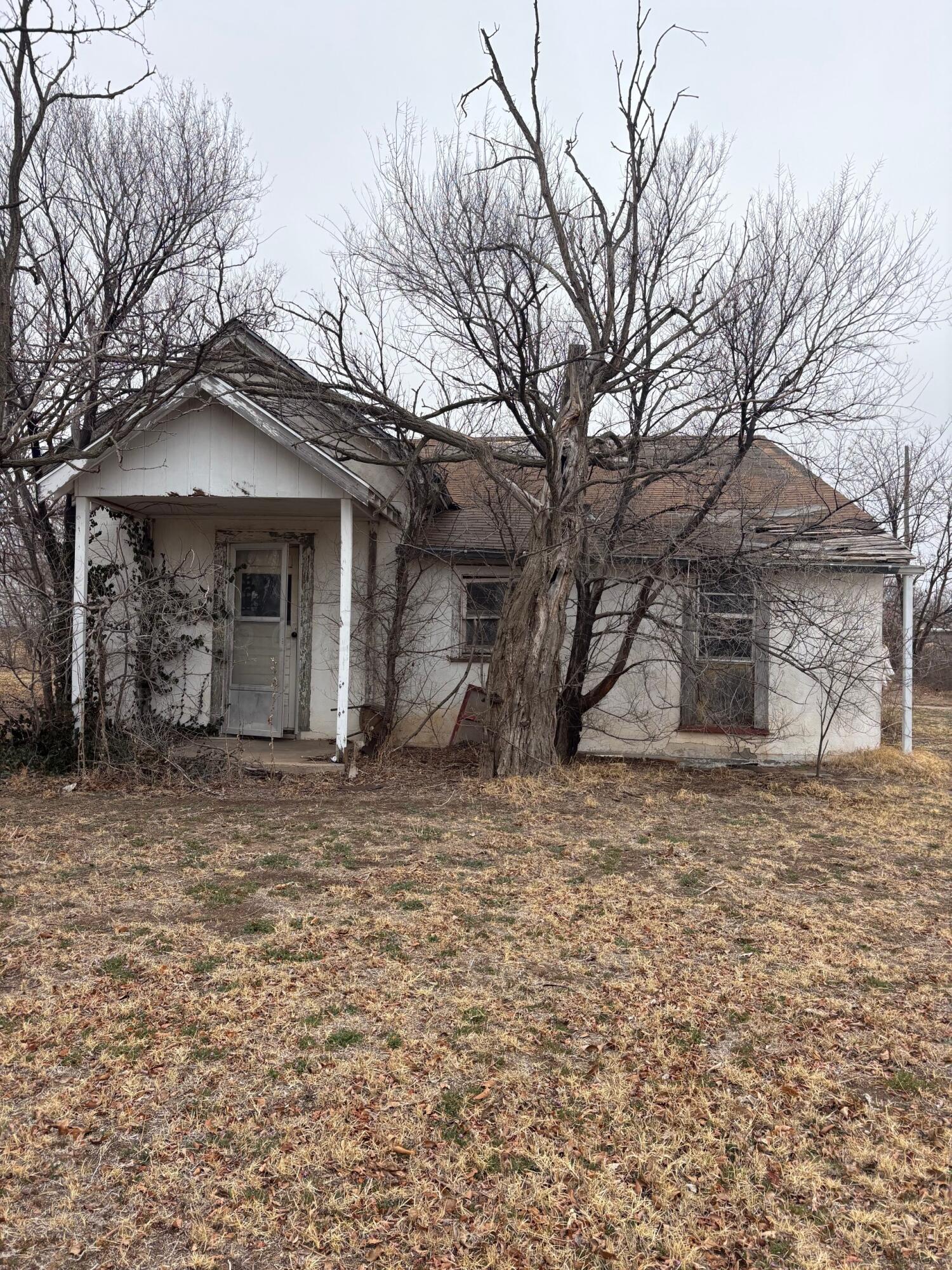 119 Seventh Street McLean, TX 79057 - Photo 3 of 3 Resized_IMG_1255