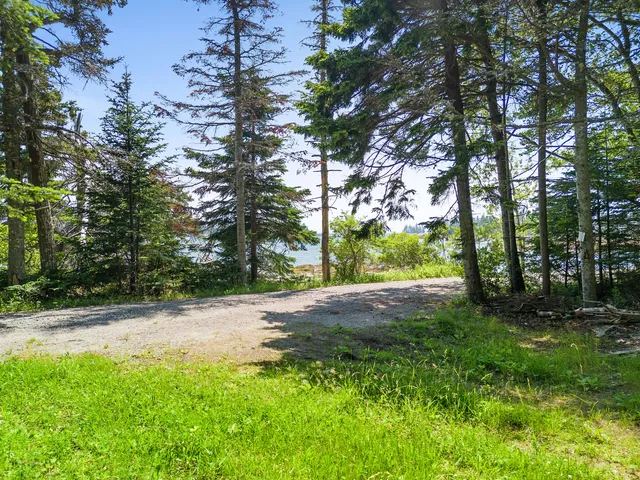 $279,000 | 0 Cline Road, Spruce Head, ME 04859