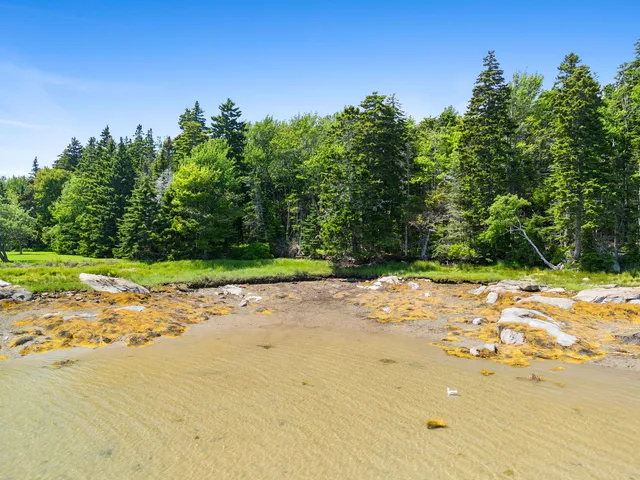 $279,000 | 0 Cline Road, Spruce Head, ME 04859