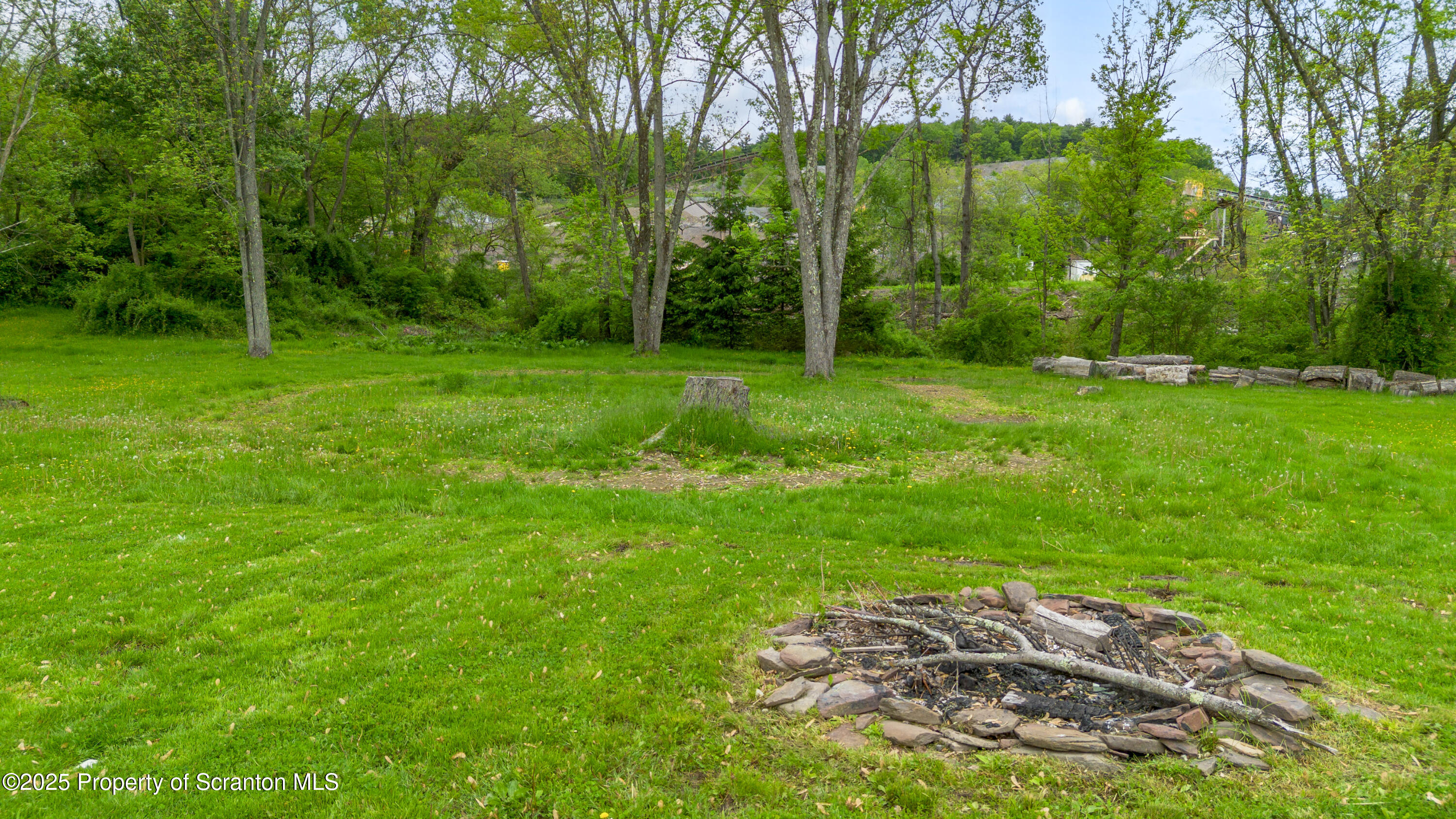 730 Chase Road Shavertown, PA 18708 - Photo 10 of 43 a view of green field