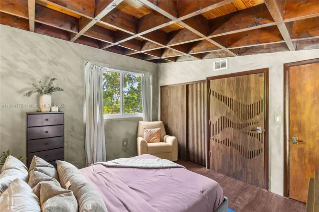 $1,499,000 | 1071 Northeast 85th Street, Miami, FL 33138