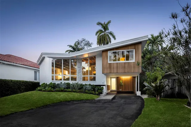 $1,499,000 | 1071 Northeast 85th Street, Miami, FL 33138