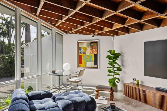 $1,499,000 | 1071 Northeast 85th Street, Miami, FL 33138