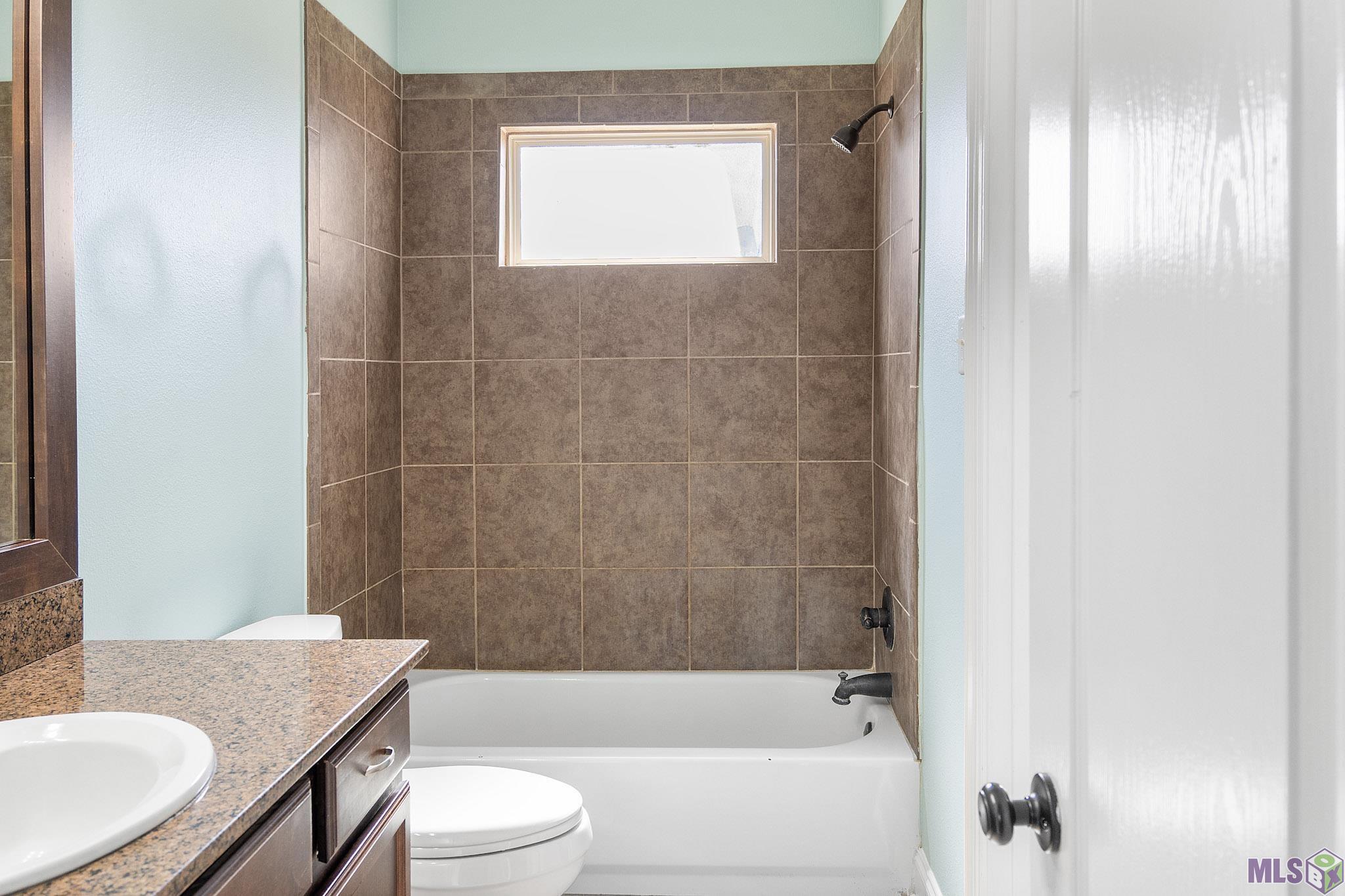 308 Hill Ridge Drive Youngsville, LA 70592 - Photo 21 of 32