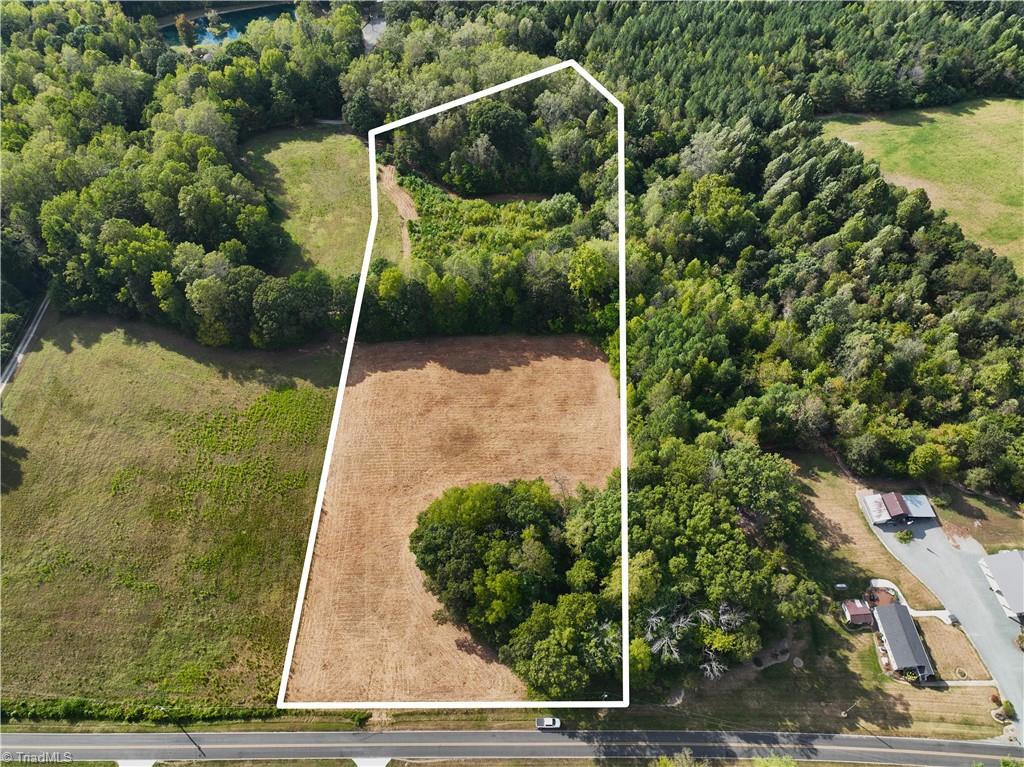 2057 Cullen Road Gibsonville, NC 27249 - Photo 5 of 10 Gallery Image 5