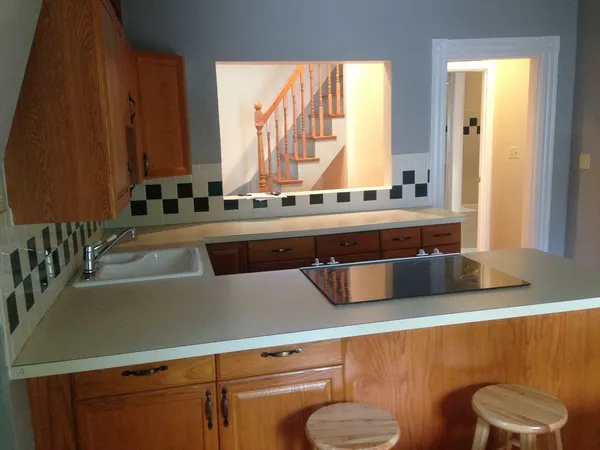 $3,350 | 10 Sumner Road, Unit 7, Cambridge, MA 02138