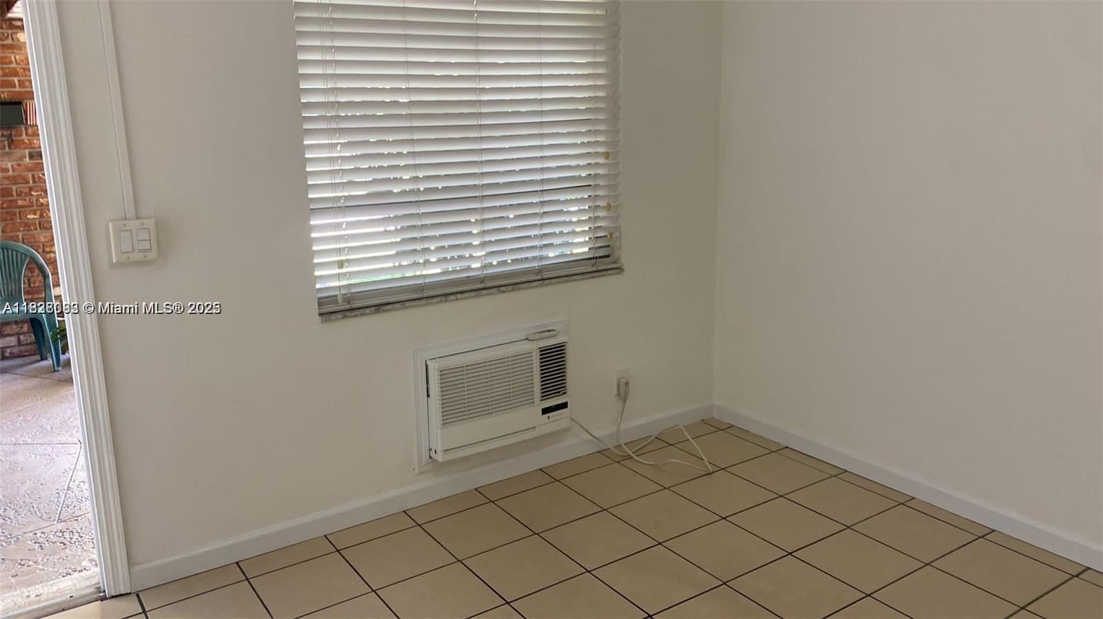 200 Northeast 45th Street, Unit 202 Oakland Park, FL 33334 - Photo 4 of 6
