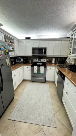 $2,500 | 4001 Carambola Circle North, Unit 29102, Coconut Creek, FL 33066