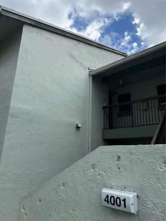 $2,500 | 4001 Carambola Circle North, Unit 29102, Coconut Creek, FL 33066