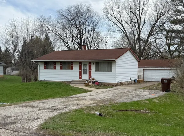 $99,900 | 5847 Kirkwood Drive, Rockford, IL 61109