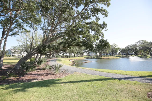 $4,400 | 1466 Red Tide Road, Mount Pleasant, SC 29466