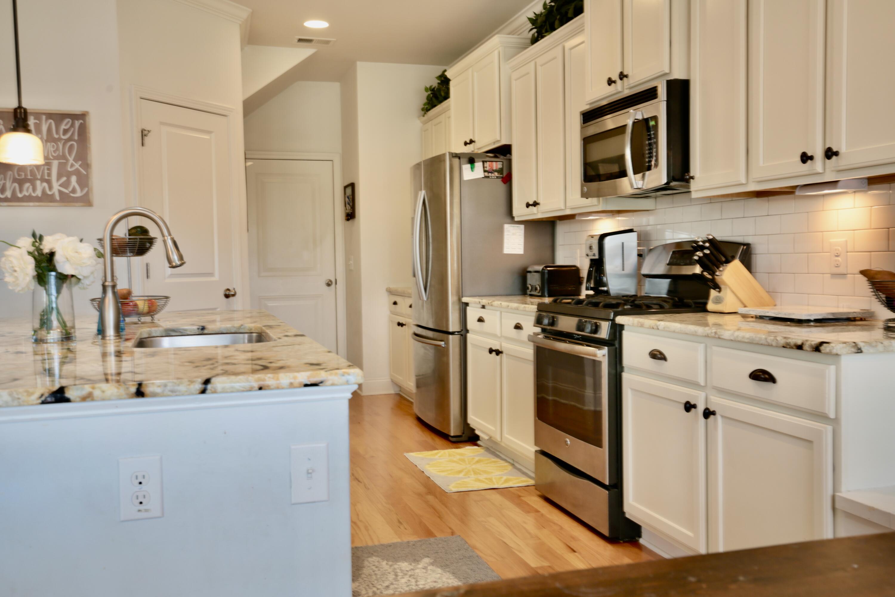 1466 Red Tide Road Mount Pleasant, SC 29466 - Photo 5 of 34 Kitchen