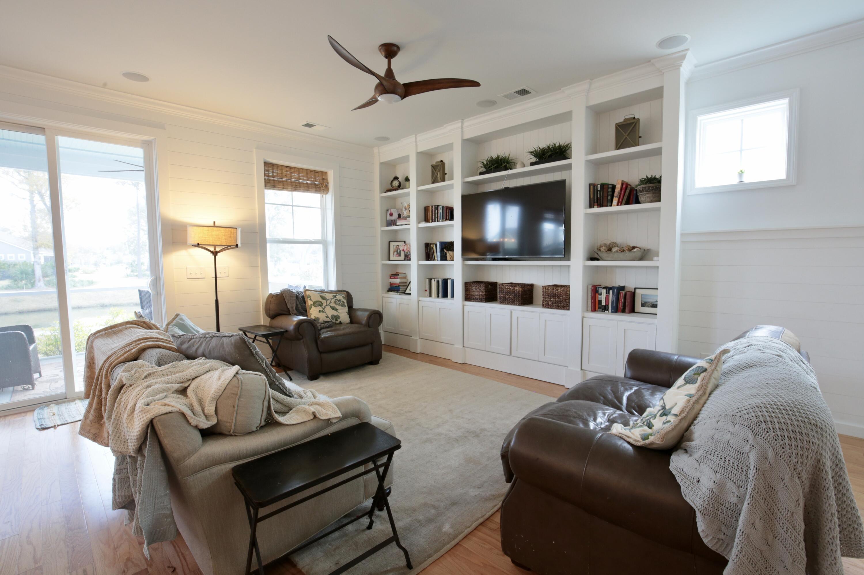 1466 Red Tide Road Mount Pleasant, SC 29466 - Photo 9 of 34 Living Room