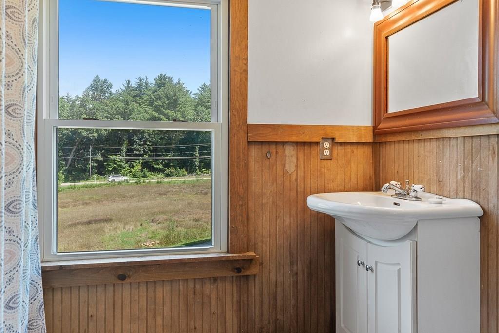 88 South Road Pepperell, MA 01463 - Photo 27 of 42 Gallery Image 27