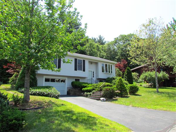 14 Allison Road, Unit 92 Northborough, MA 01532 - Photo 1 of 18 Gallery Image 1