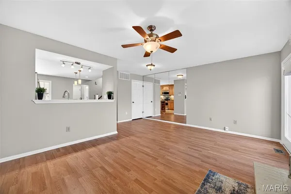 $219,900 | 3034 Autumn Lakes Court, Maryland Heights, MO 63043