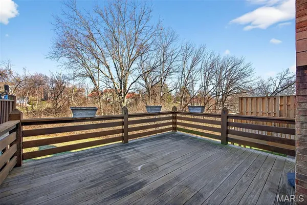 $219,900 | 3034 Autumn Lakes Court, Maryland Heights, MO 63043