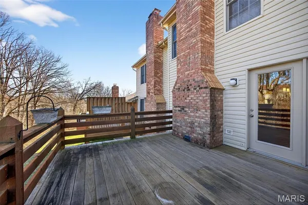 $219,900 | 3034 Autumn Lakes Court, Maryland Heights, MO 63043