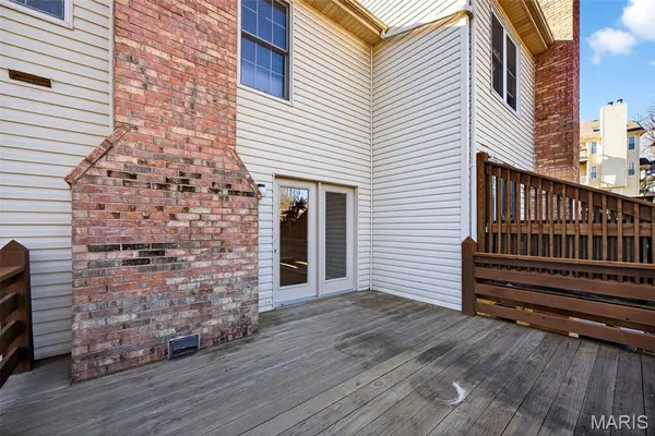 $219,900 | 3034 Autumn Lakes Court, Maryland Heights, MO 63043