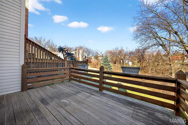 $219,900 | 3034 Autumn Lakes Court, Maryland Heights, MO 63043