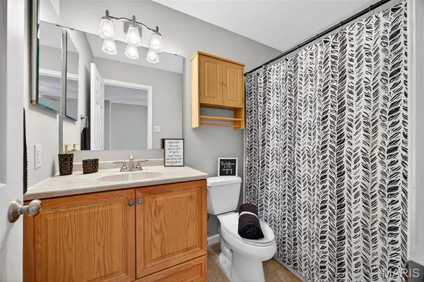 $219,900 | 3034 Autumn Lakes Court, Maryland Heights, MO 63043