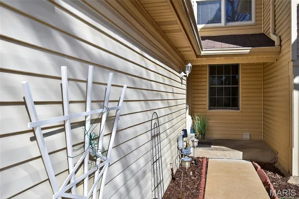 $219,900 | 3034 Autumn Lakes Court, Maryland Heights, MO 63043