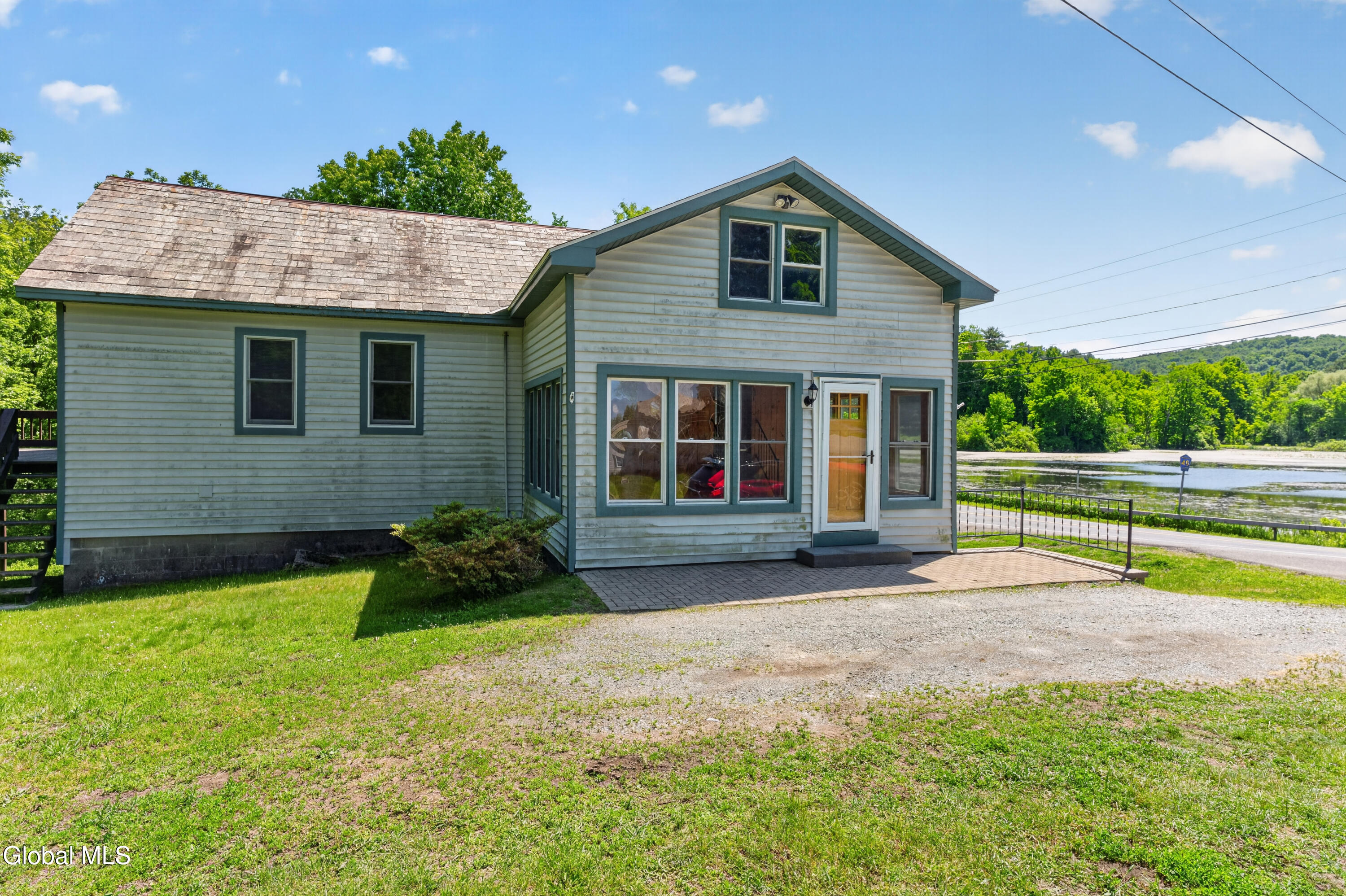 652 County Rte 49 Cossayuna, NY 12823 - Photo 3 of 54 0 Front 4