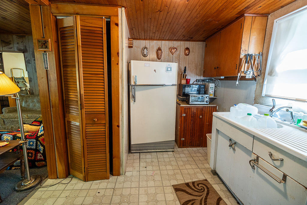 42 Tall Pines Road Hartland, ME 04943 - Photo 19 of 51 HY3A6427