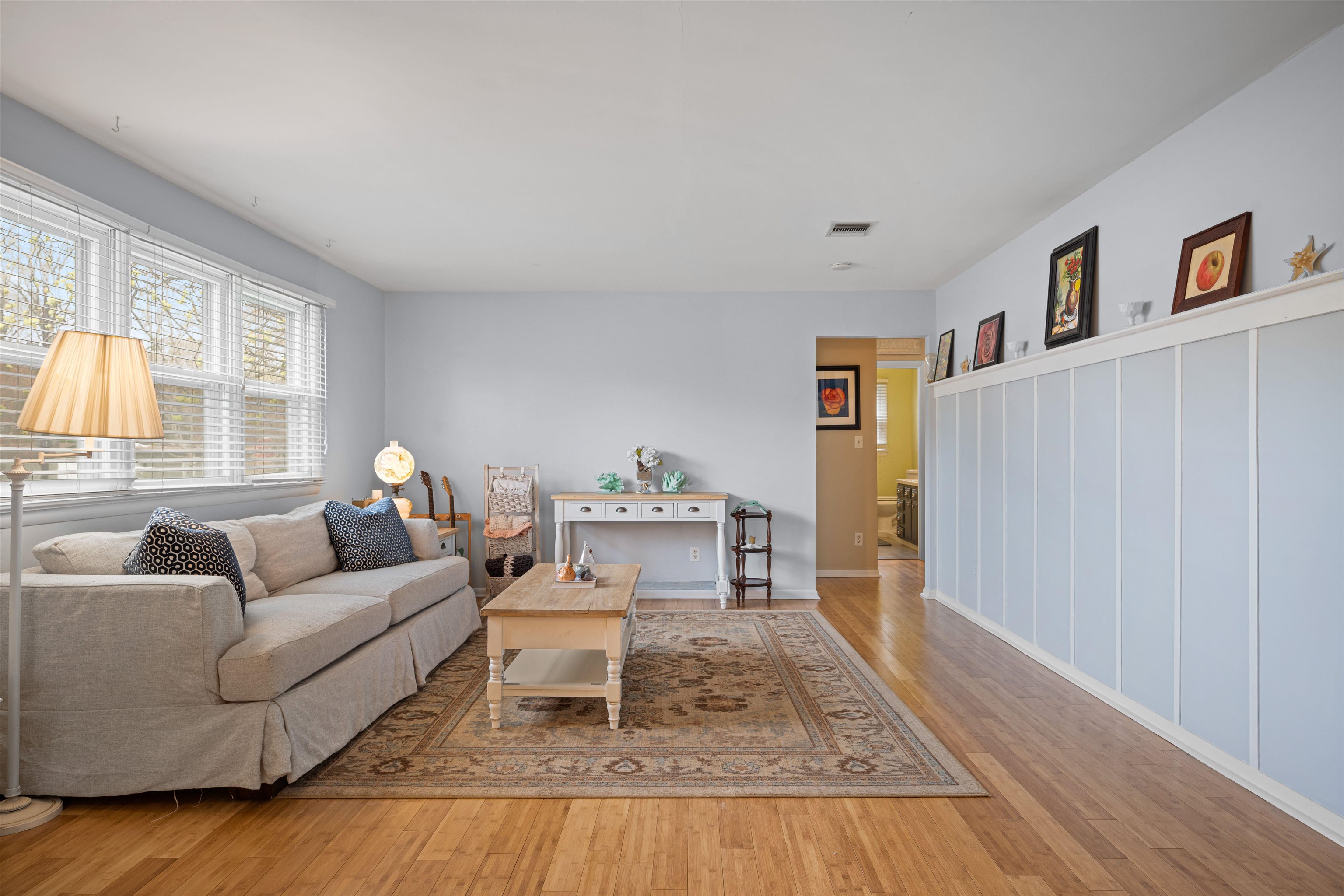 331 Holly Lane Erma, NJ 08204 - Photo 7 of 42 a living room with furniture and a rug
