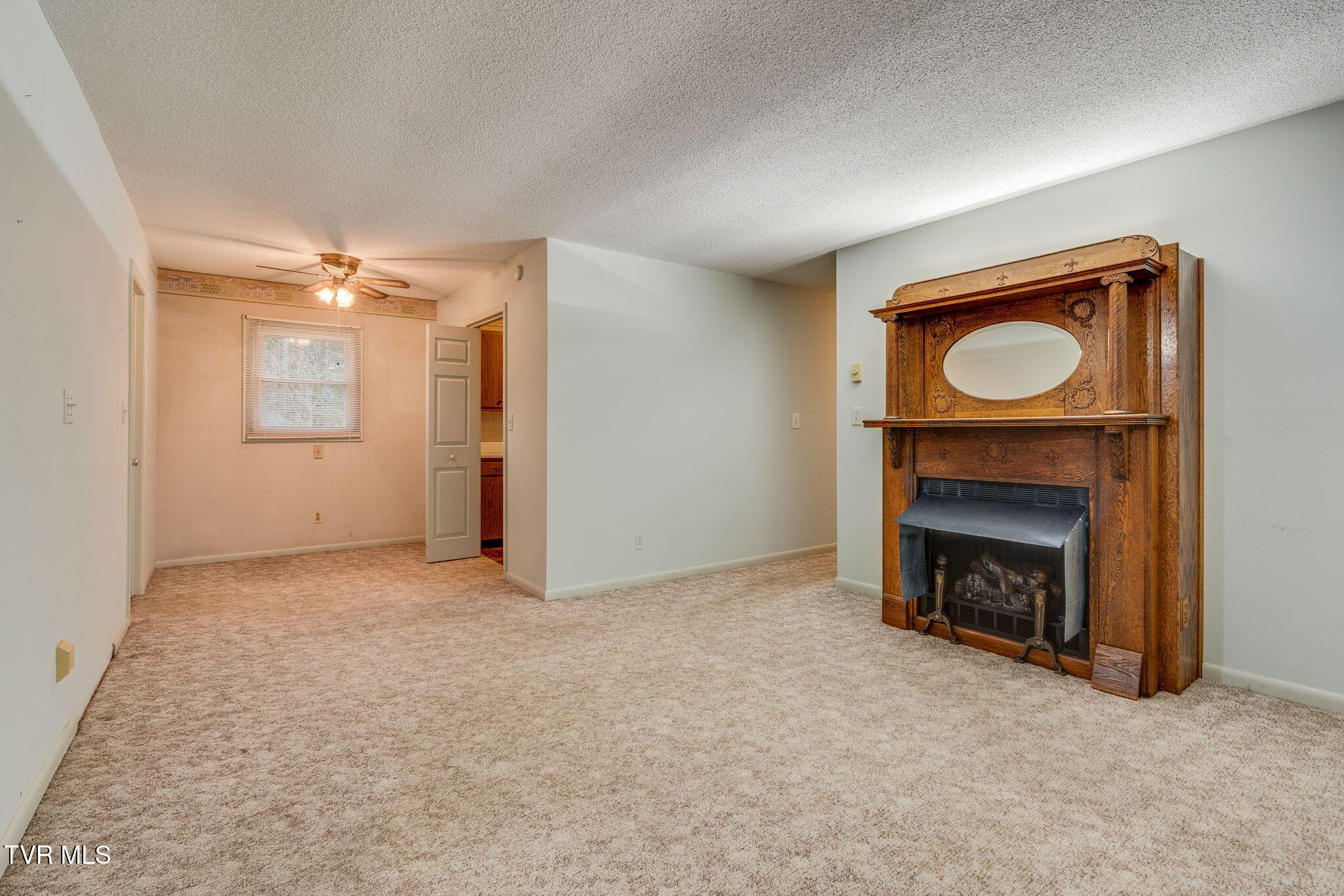 119 Evergreen Road Jonesborough, TN 37659 - Photo 5 of 25 005