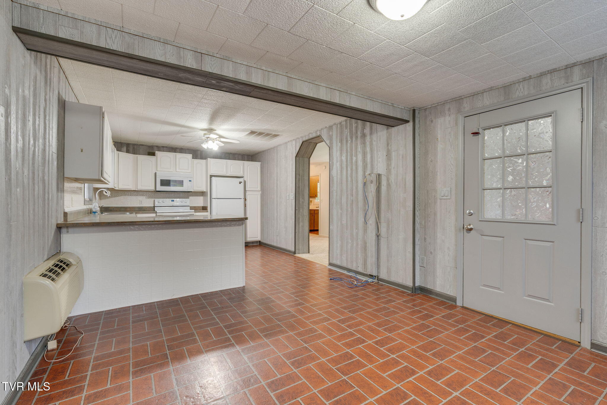 119 Evergreen Road Jonesborough, TN 37659 - Photo 8 of 25 008