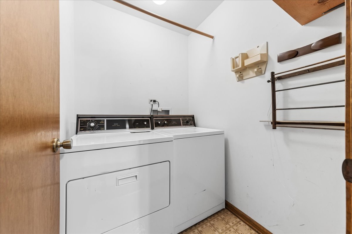 1335 Gaslight Drive Algonquin, IL 60102 - Photo 13 of 20