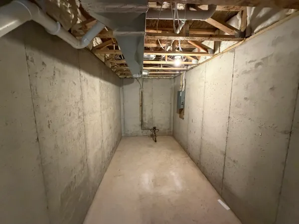 $399,900 | 1978 South Shorewood Lane, Unit 18, Holland, MI 49423