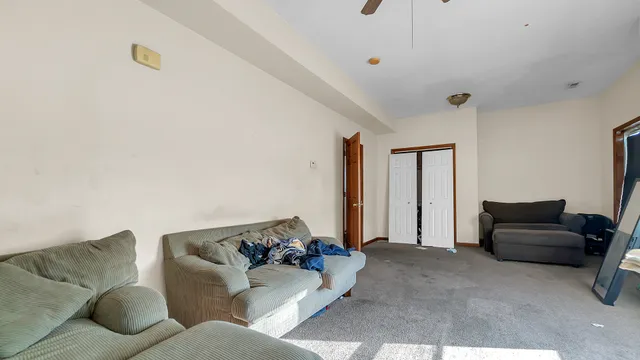 $500,000 | 13257 South Baltimore Avenue, Chicago, IL 60633