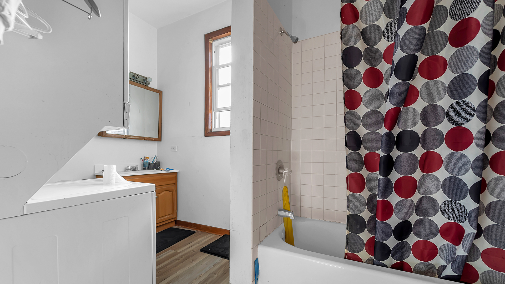 13257 South Baltimore Avenue Chicago, IL 60633 - Photo 6 of 32 a room with window and washer