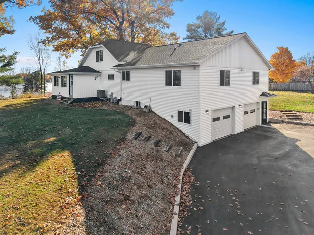 $424,900 | 661 North Main Street, Oconto Falls, WI 54154