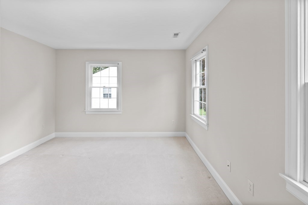 21 Ewell Avenue Lexington, MA 02421 - Photo 24 of 42 Gallery Image 24