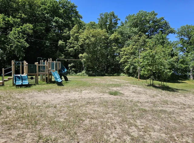 $11,500 | 5902 Jefferson Street, Coloma, MI 49038