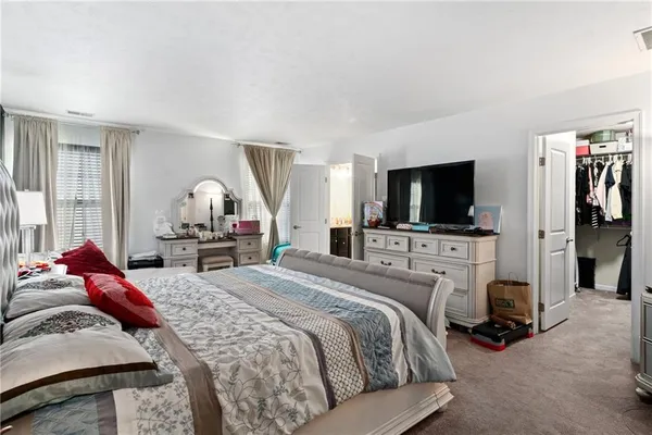 $575,000 | 224 Foxwood Road, Coraopolis, PA 15108