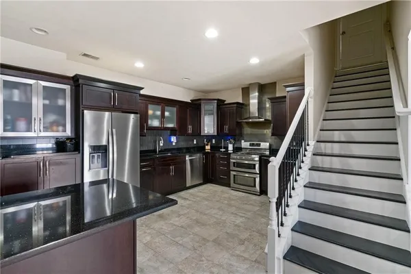 $575,000 | 224 Foxwood Road, Coraopolis, PA 15108