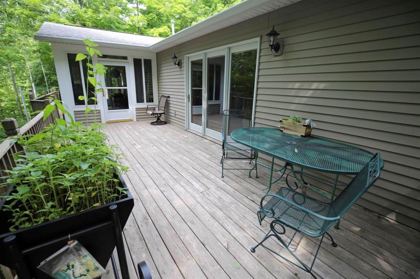 403 Carter Creek Road Beulah, MI 49617 - Photo 48 of 72 1903961-47.JPG
