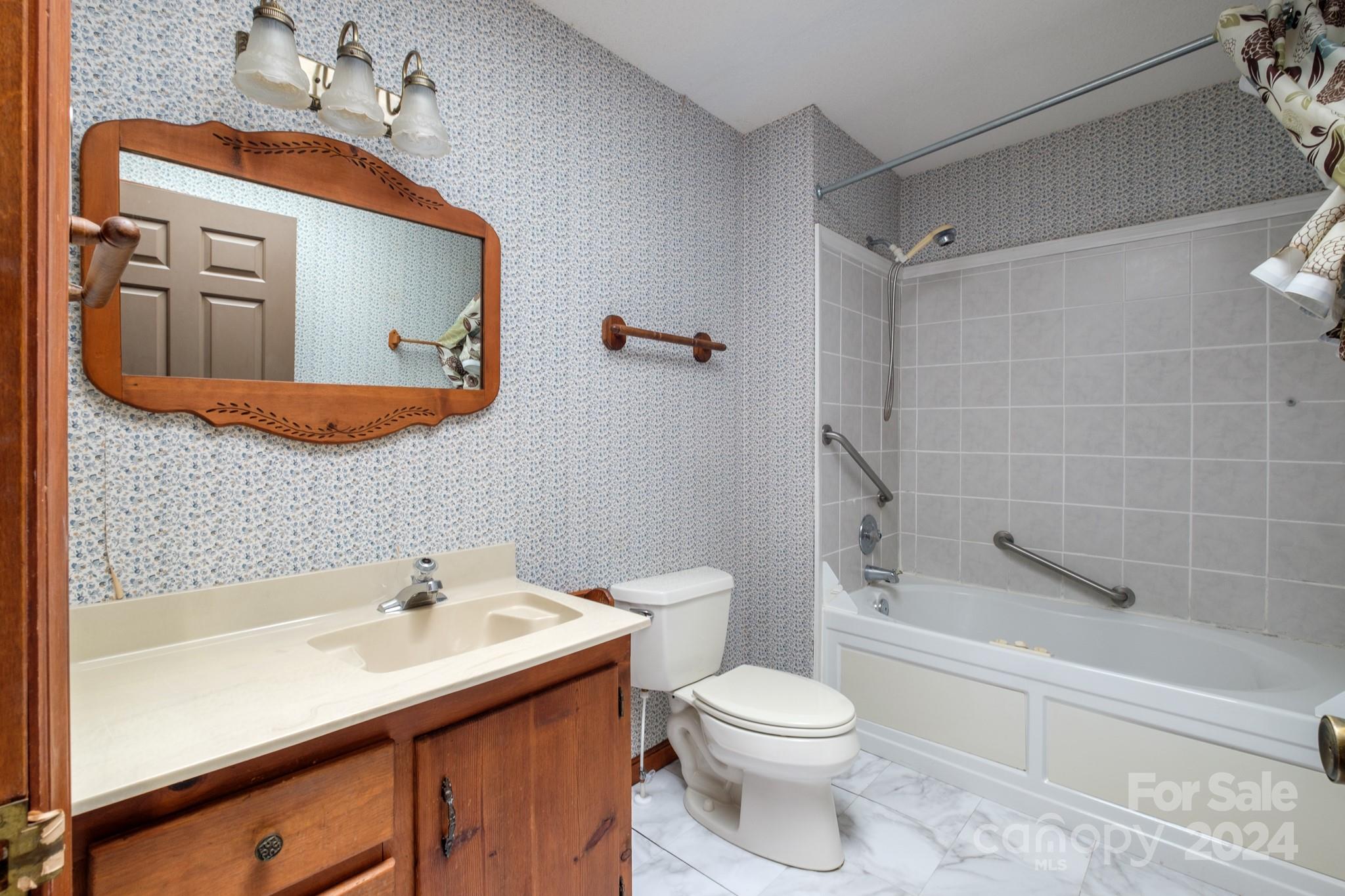 263 Cheulah Road Brevard, NC 28712 - Photo 11 of 17 Gallery Image 11