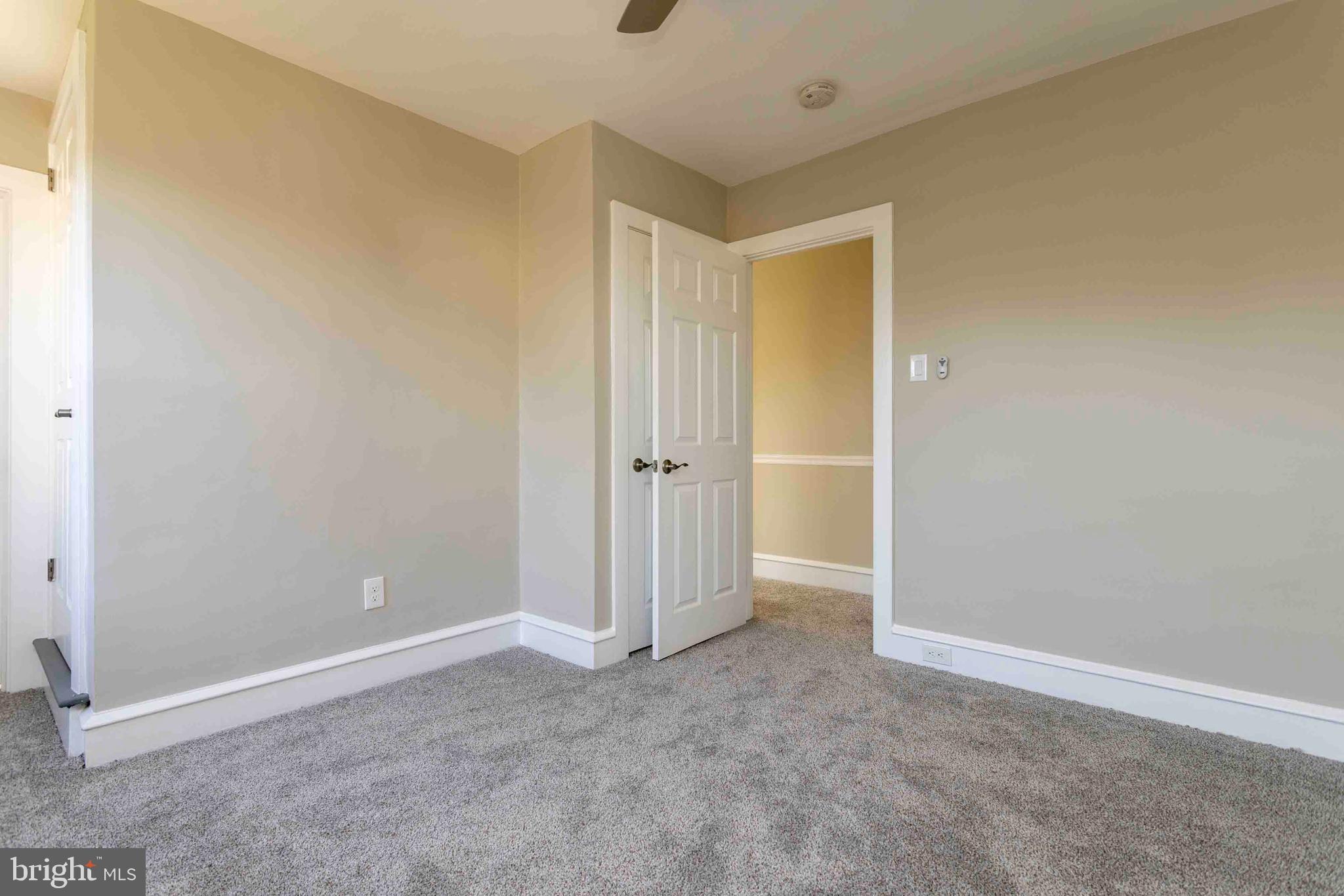 546 Hellerman Street Philadelphia, PA 19111 - Photo 22 of 33