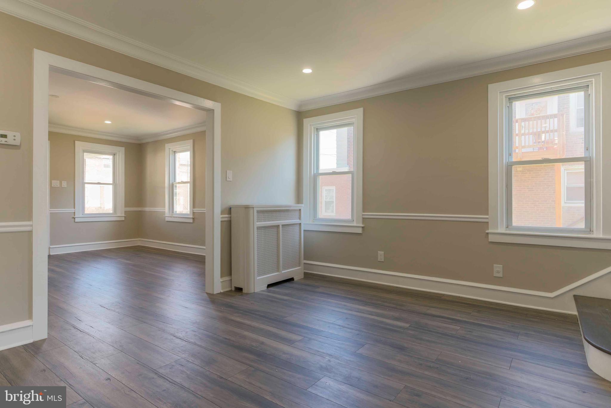 546 Hellerman Street Philadelphia, PA 19111 - Photo 8 of 33